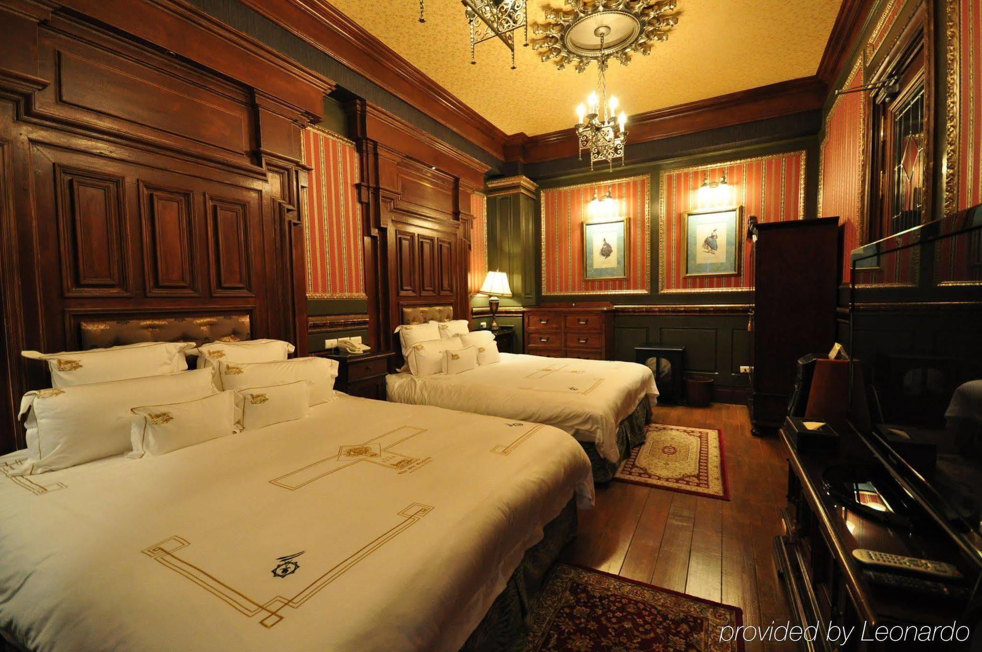 The Old England Manor Apartment Ренай Екстериор снимка