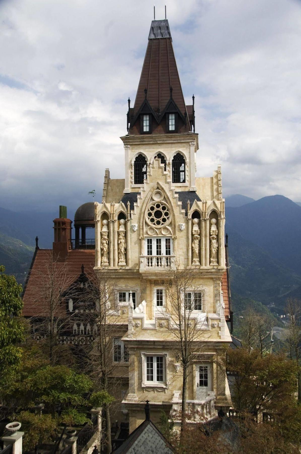 The Old England Manor Apartment Ренай Екстериор снимка