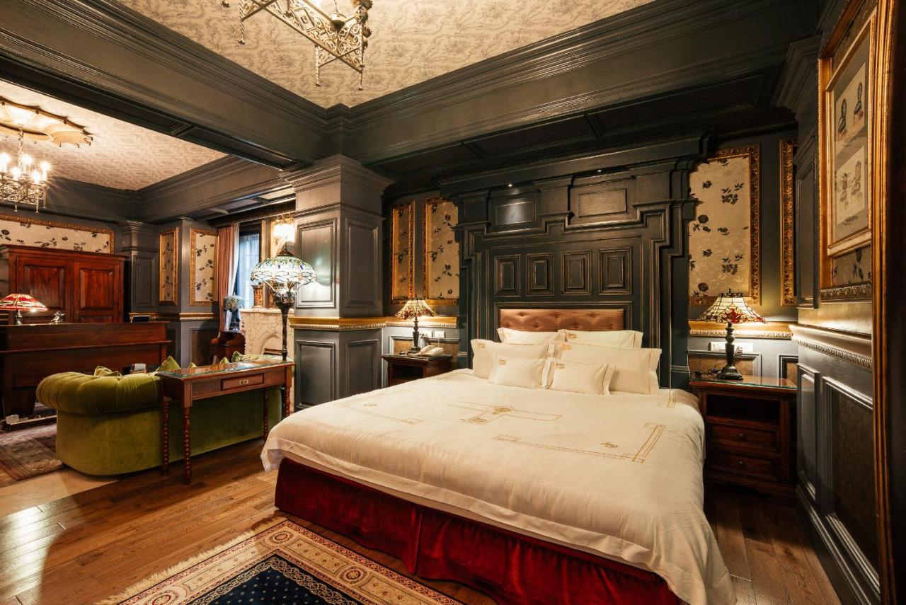 The Old England Manor Apartment Ренай Екстериор снимка